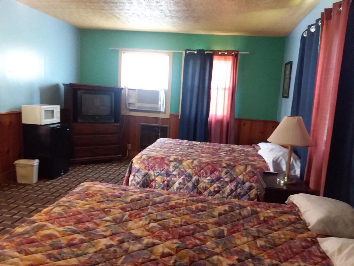 Scenic River Inn Motel Wartburg エクステリア 写真